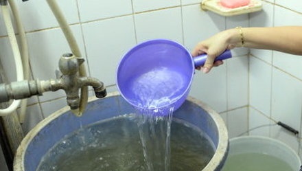 Nuoc sinh hoat tai nhieu chung cu khong dam bao chat luong hinh anh