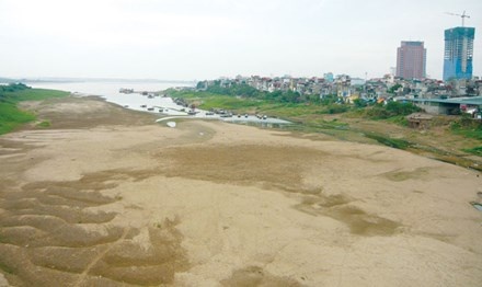 De xuat xay 5-7 dap tren song Hong hinh anh