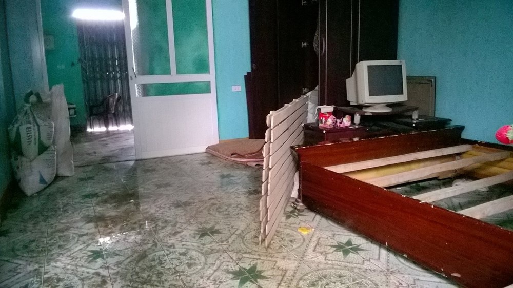 Nghi an chong giet vo roi tu sat, de lai thu tuyet menh hinh anh