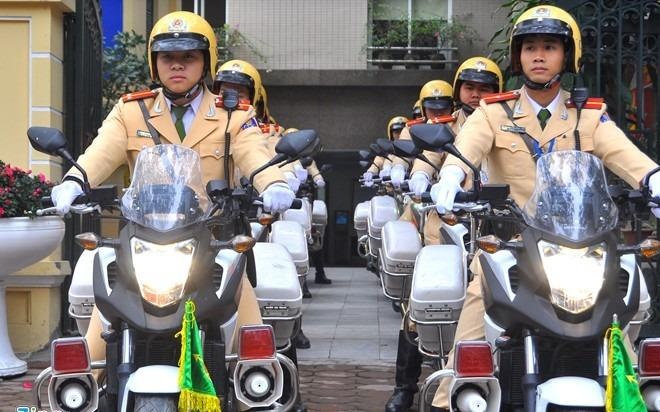 Cam 27 tuyen duong dip bau cu va don Tong thong My hinh anh