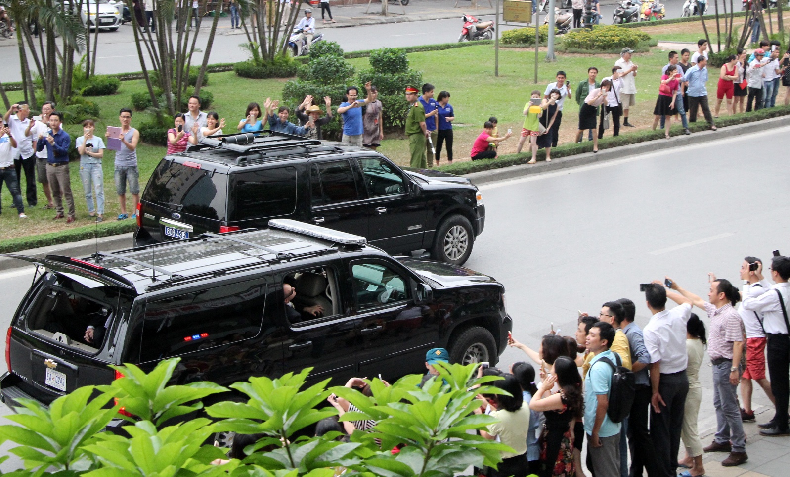 doi bao ve tong thong Obama anh 10