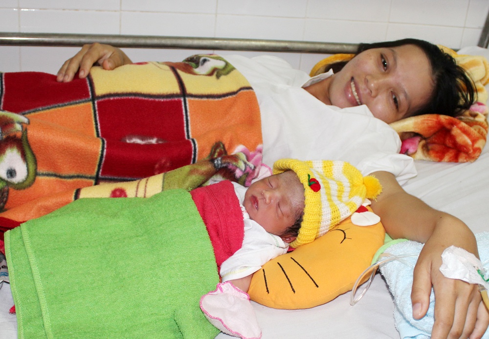 sản phụ 'vượt cạn' trên tàu cao tốc ảnh 1 san phu 'vuot can' tren tau cao toc anh 1