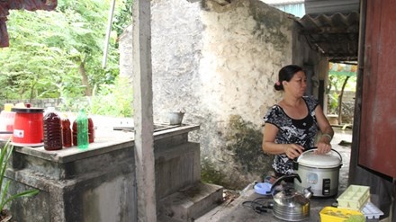 Dan 'khat nuoc' ben cong trinh tien ty bo hoang hinh anh