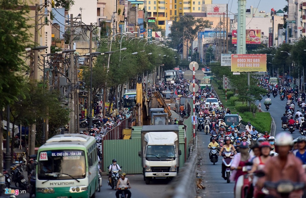 Tam ngung dao duong vao dip le anh 1