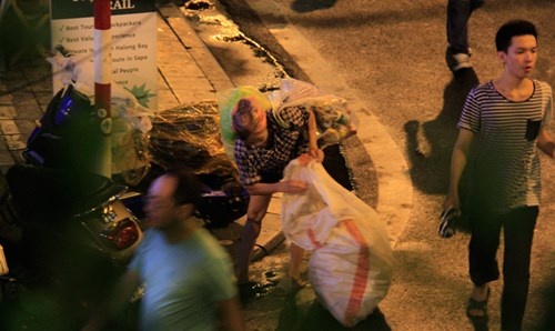 Pho co Ha Noi ve dem anh 3