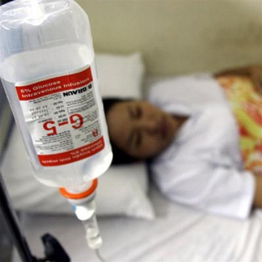 Benh nhan tu vong bat thuong sau truyen nuoc phong kham tu hinh anh