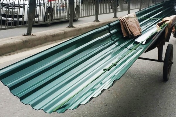 xe cho hang cong kenh anh 1