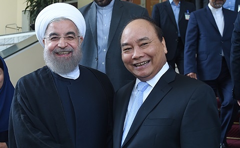 Thu tuong Nguyen Xuan Phuc hoi kien Tong thong Iran hinh anh