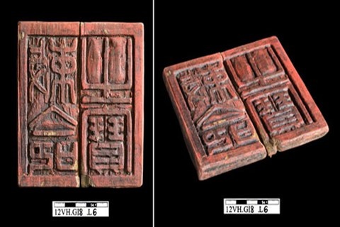 Chuyen gia xac dinh nien dai an 'Sac menh chi bao' hinh anh