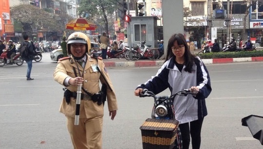 Quy dinh ro hon tham quyen cua CSGT hinh anh