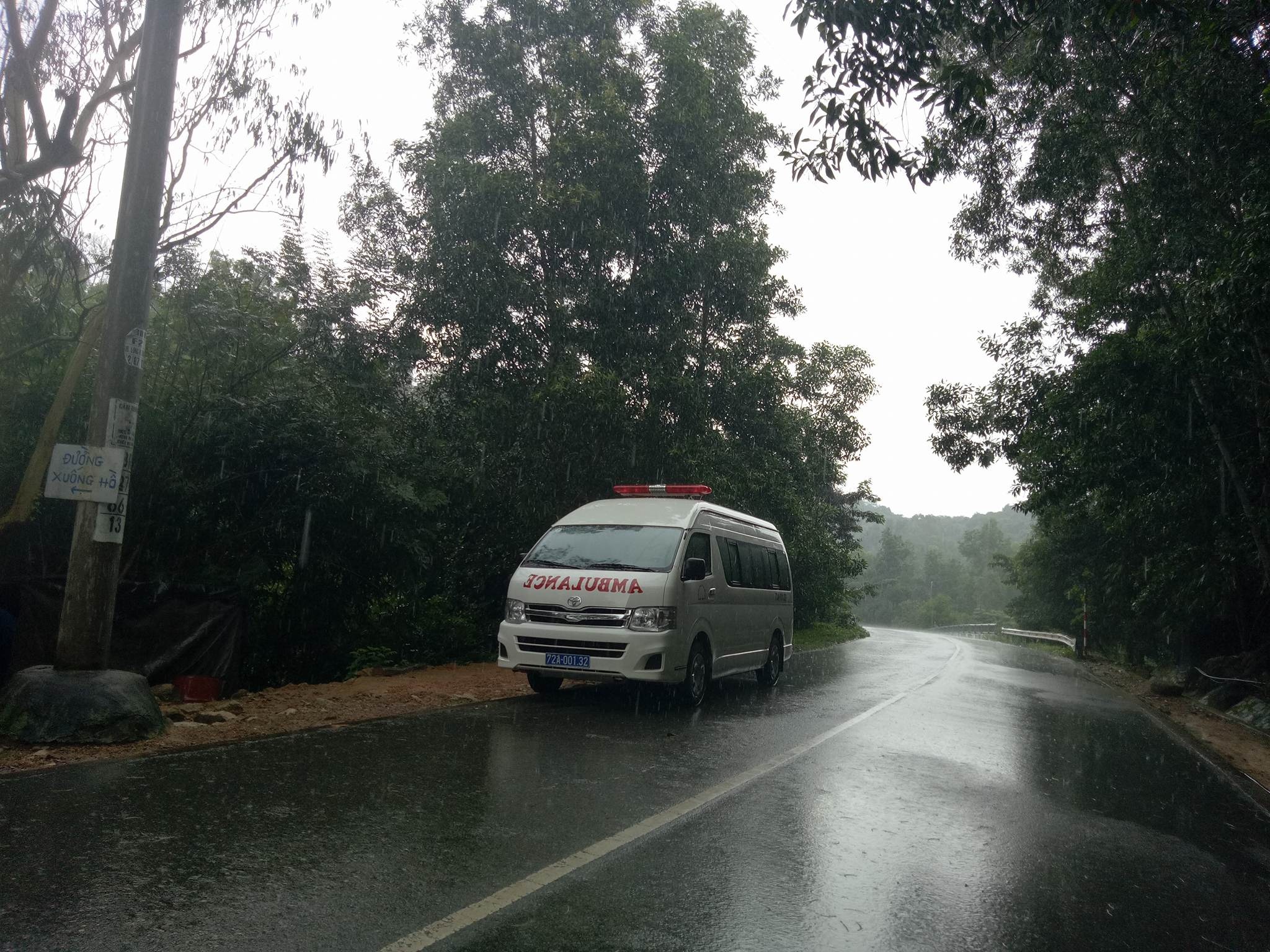 trực thăng mất liên lạc ảnh 1 truc thang mat lien lac anh 1