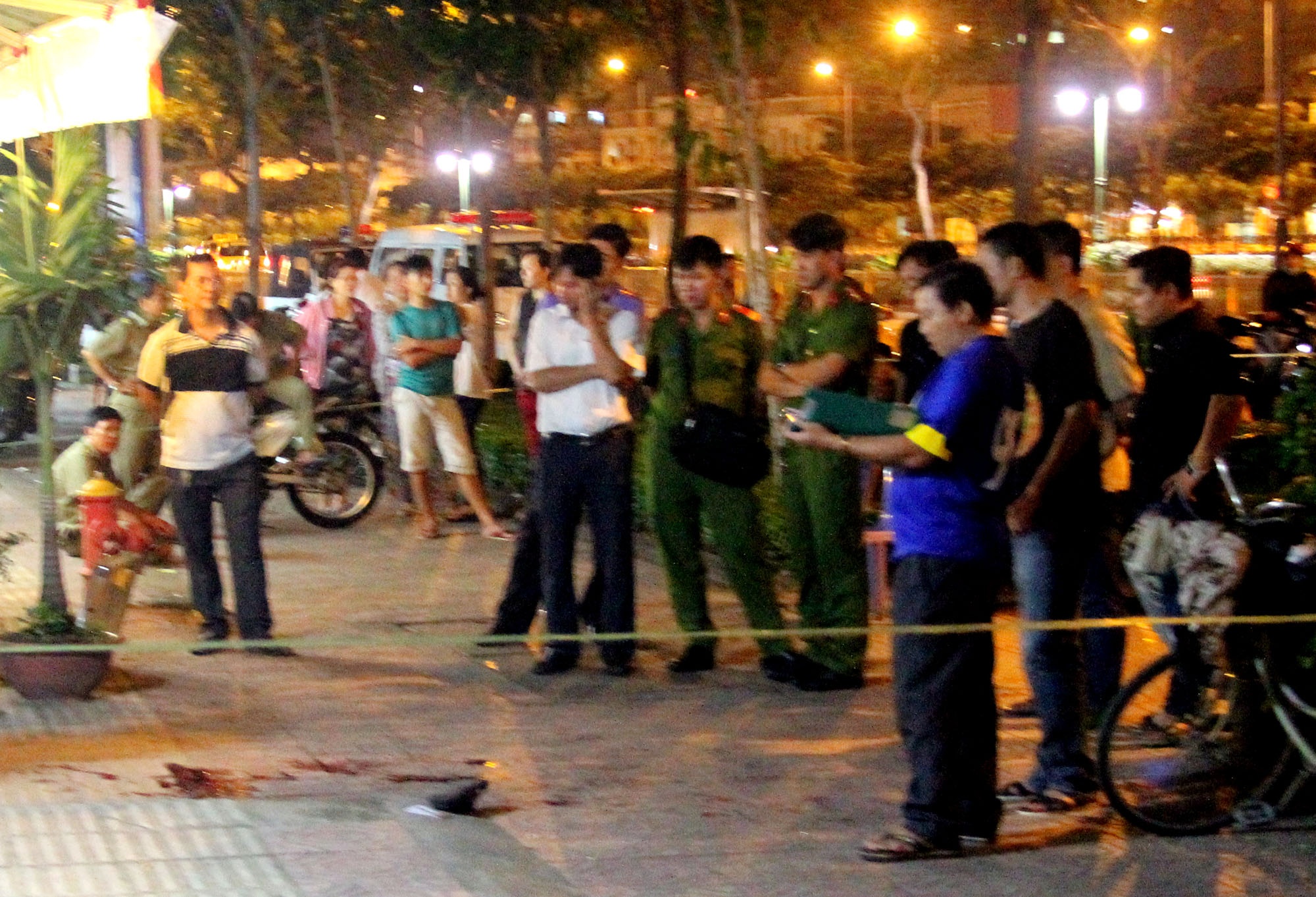 người đàn ông bị đâm chết ở Sài Gòn ảnh 1 nguoi dan ong bi dam chet o Sai Gon anh 1