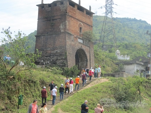 De nghi cong nhan Hai Van Quan la di tich quoc gia hinh anh