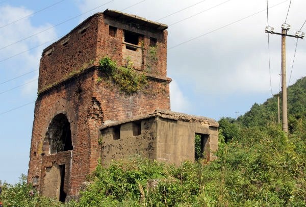 Hue - Da Nang ngung giang co de cuu Hai Van quan hinh anh