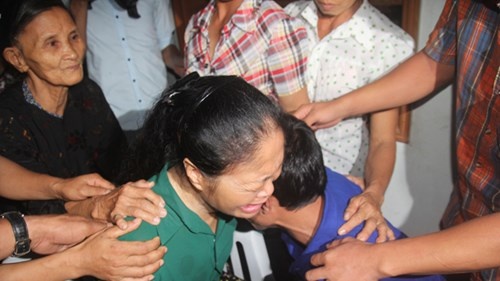 sinh tử trong vòng vây hải tặc ảnh 2 sinh tu trong vong vay hai tac anh 2