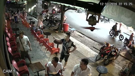 côn đồ đập phá quán ảnh 1 con do dap pha quan anh 1