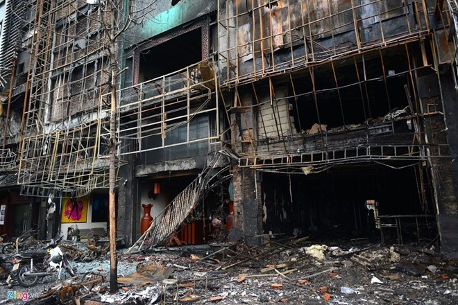 cháy quán karaoke trần thái tông ảnh 1 chay quan karaoke tran thai tong anh 1