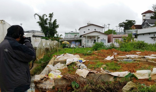 Can bo thanh tra Da Lat co dau hieu gia giay phep xay dung hinh anh