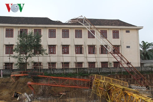 sập cần cẩu 1 học sinh tử vong ảnh 1 sap can cau 1 hoc sinh tu vong anh 1