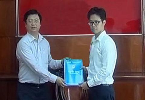 Bo nhiem vu pho 26 tuoi: Co dau hieu su dung con dau sai hinh anh