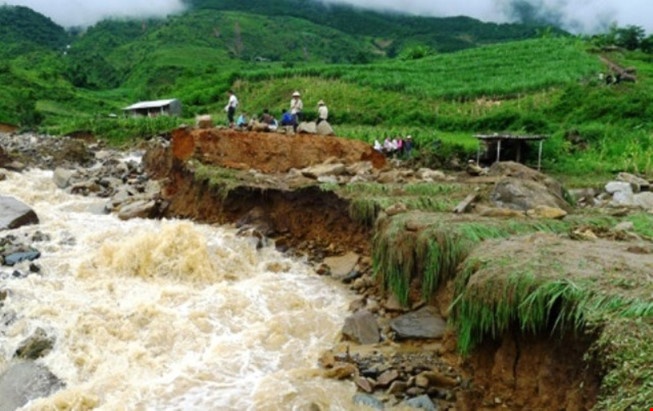Sat lo dat o Ha Giang, 3 nguoi tu vong hinh anh