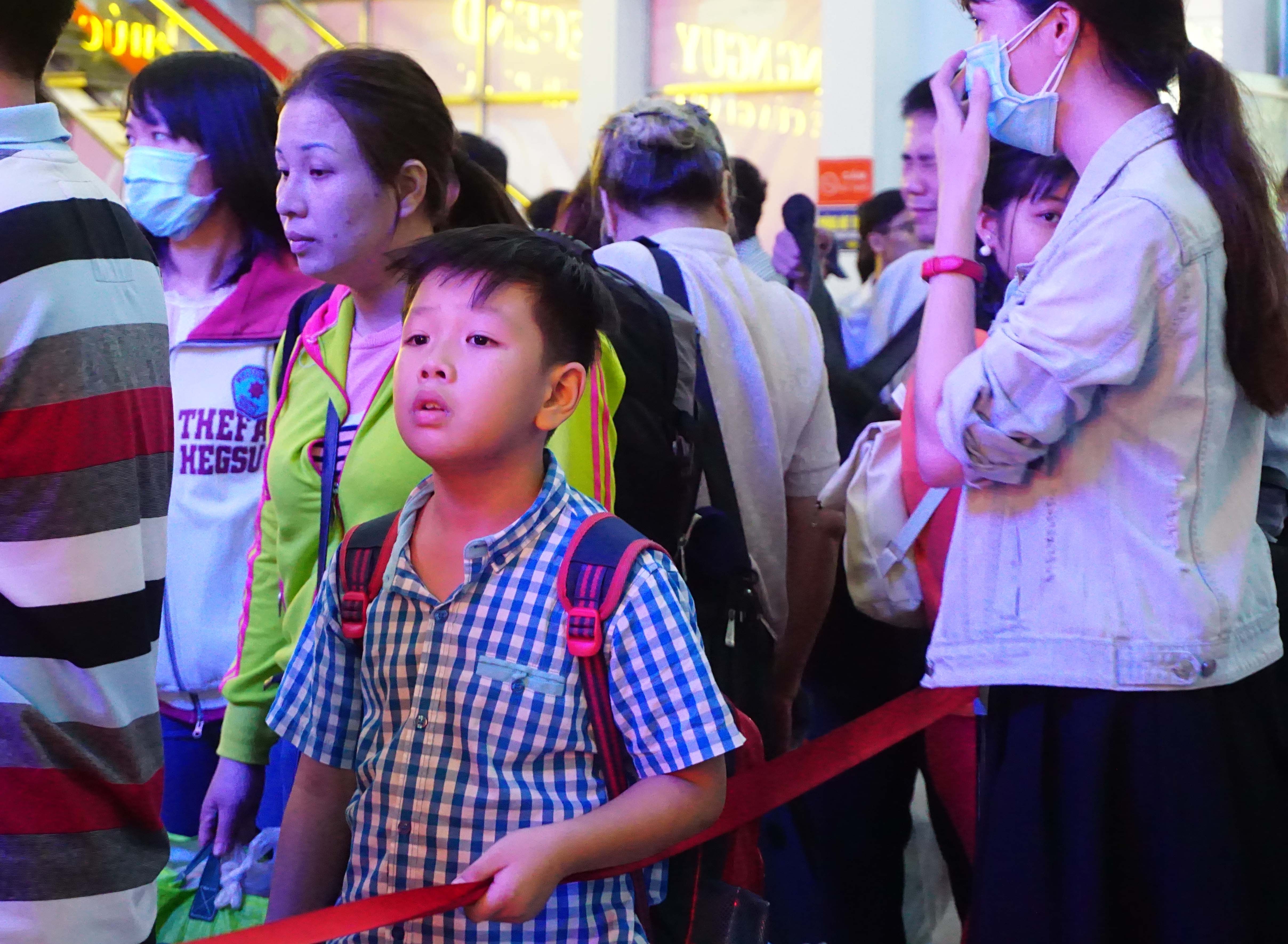 cho xe ve que ngay tet anh 7