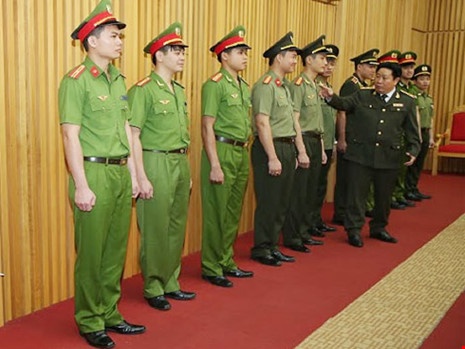 Trang phục CAND ảnh 1 Trang phuc CAND anh 1