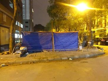 chung cu ngap rac anh 2