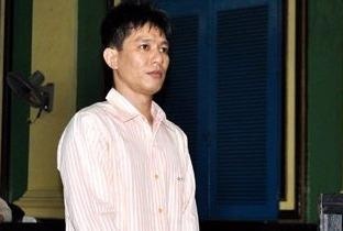 De nghi truy to ke tham gia bat coc doi 300.000 USD hinh anh