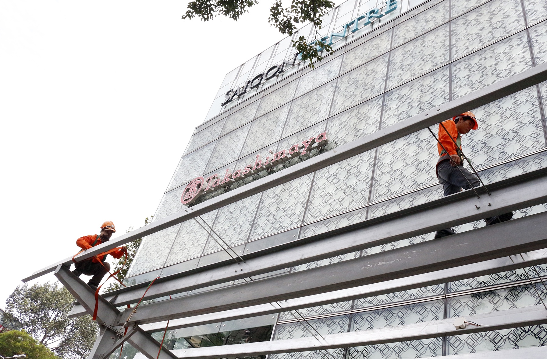 Quan 1 do mai che cao oc 25 tang Saigon Centre - Takashimaya hinh anh