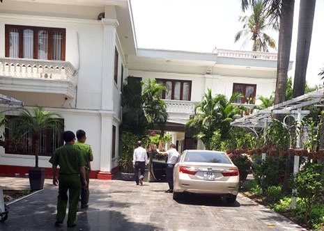 Đại gia ngân hàng Hứa Thị Phấn ảnh 2 Dai gia ngan hang Hua Thi Phan anh 2