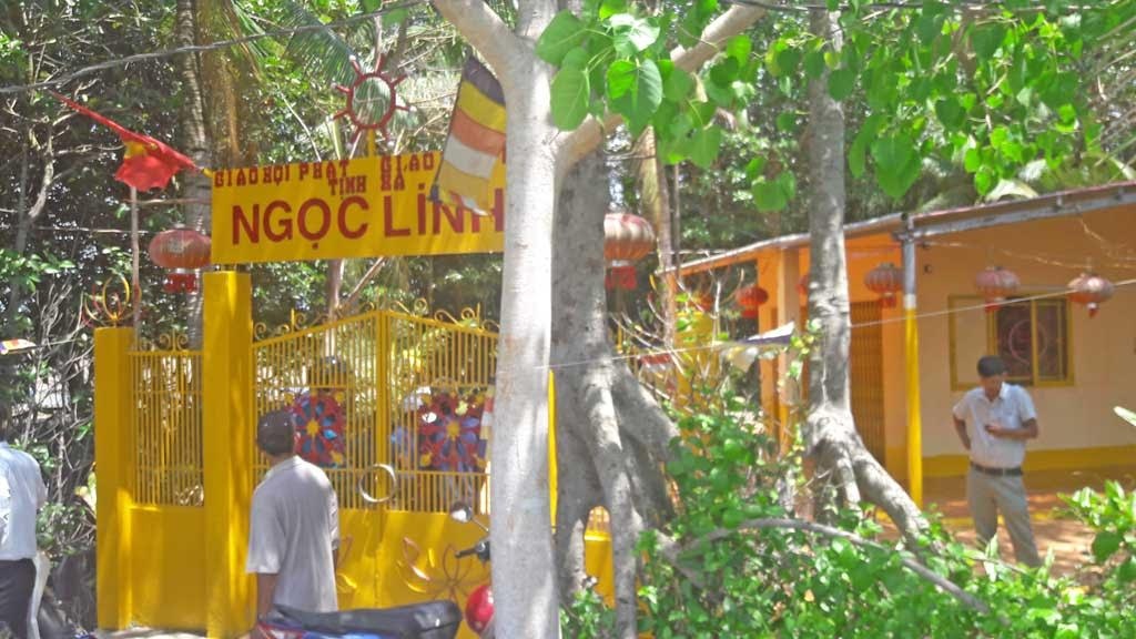 Phat hien thay tu chet loa the trong chua hinh anh