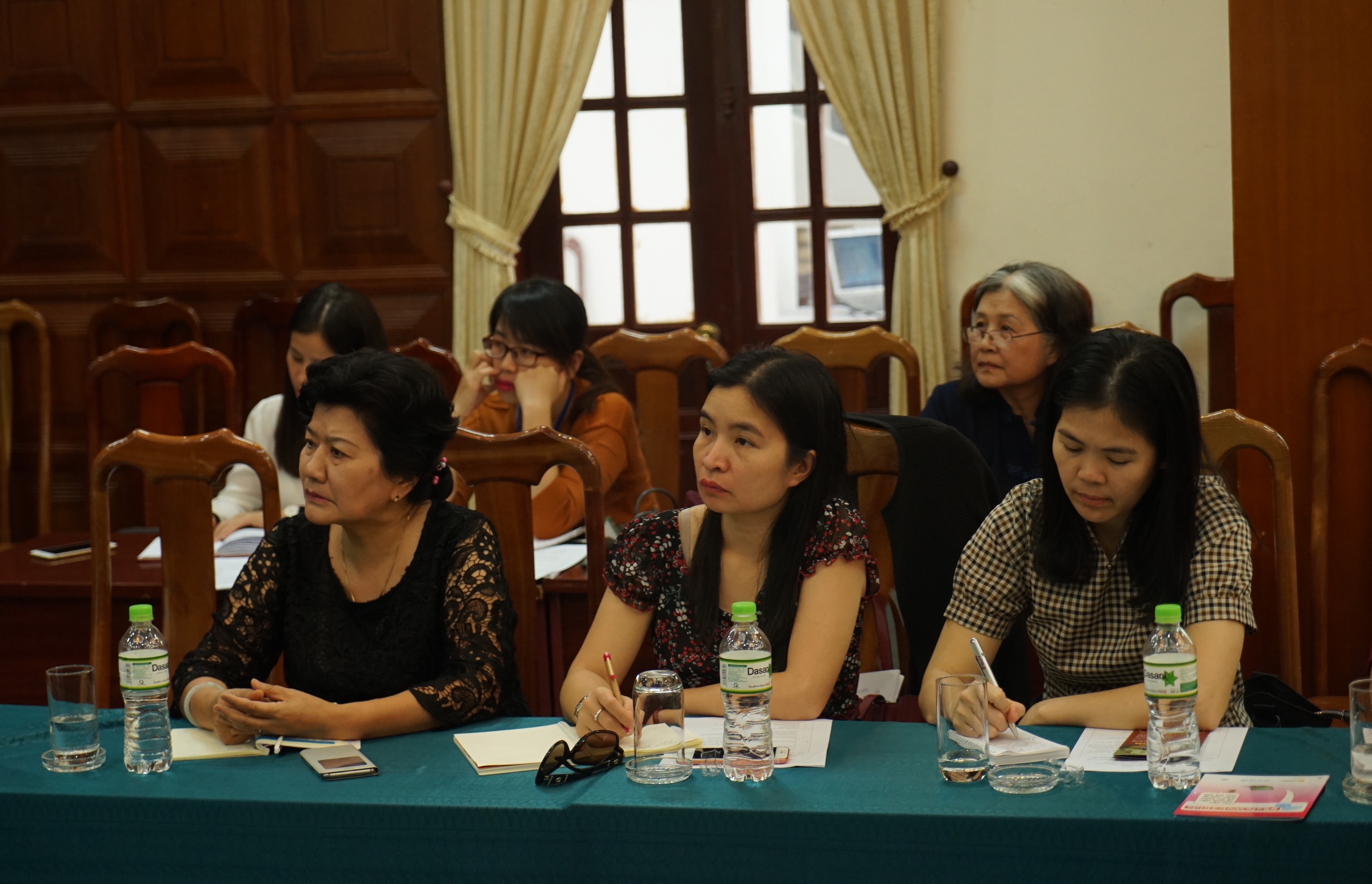 'Can tranh danh bong ten tuoi trong viec bao ve tre em bi xam hai' hinh anh