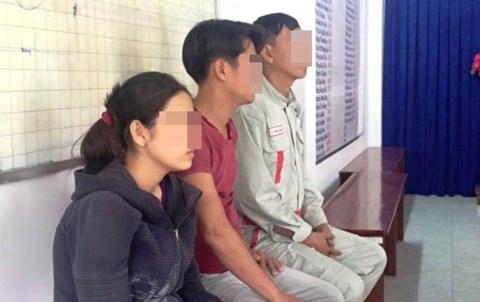 Tu vu vo hoang bao cuop, phat hien chong… 'yeu' tre em hinh anh