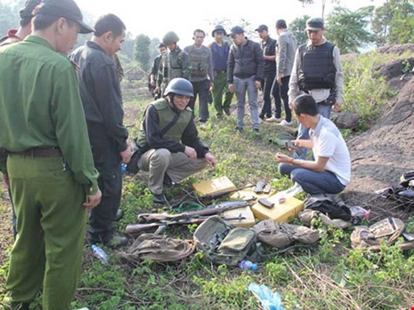 Băng nhóm tín dụng đen ảnh 1 Bang nhom tin dung den anh 1