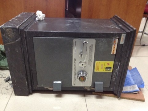 Nhieu 'dai gia' Sai Gon bi trom dot nhap lay tien trong dip le hinh anh