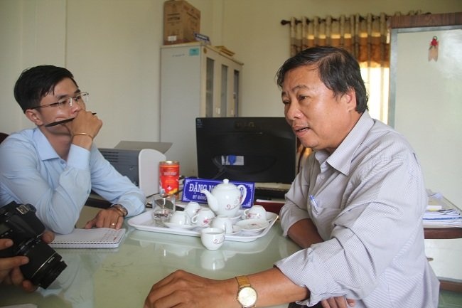 Ky la ong bi thu thi tran co 4 nam sinh hinh anh