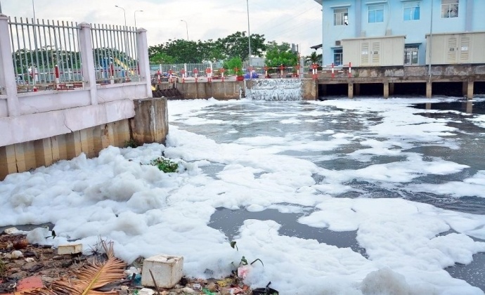 Bọt tuyết phủ trắng kênh Tàu Hủ ảnh 1 Bot tuyet phu trang kenh Tau Hu anh 1