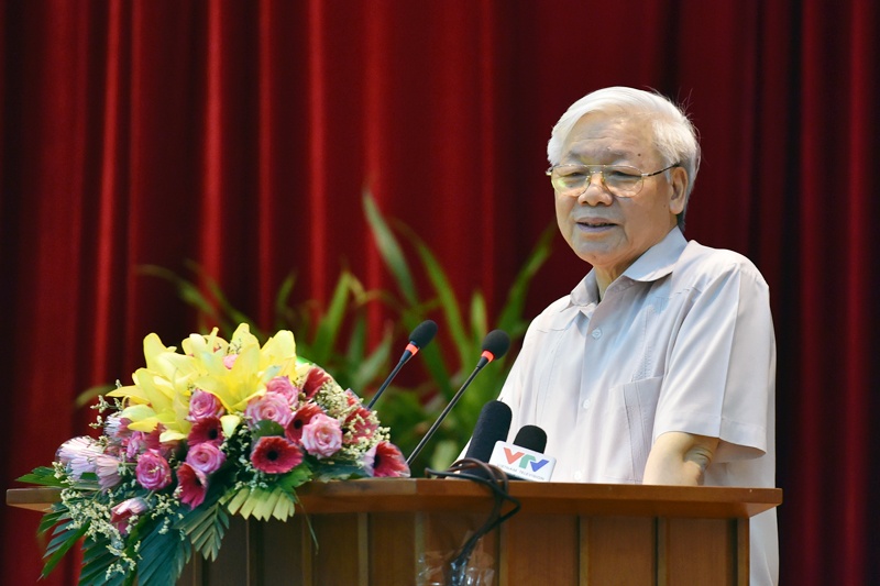 Tổng Bí thư gặp mặt cán bộ đã nghỉ hưu ảnh 1 Tong Bi thu gap mat can bo da nghi huu anh 1