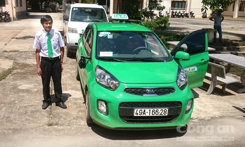 Tài xế taxi bị cướp ảnh 1 Tai xe taxi bi cuop anh 1