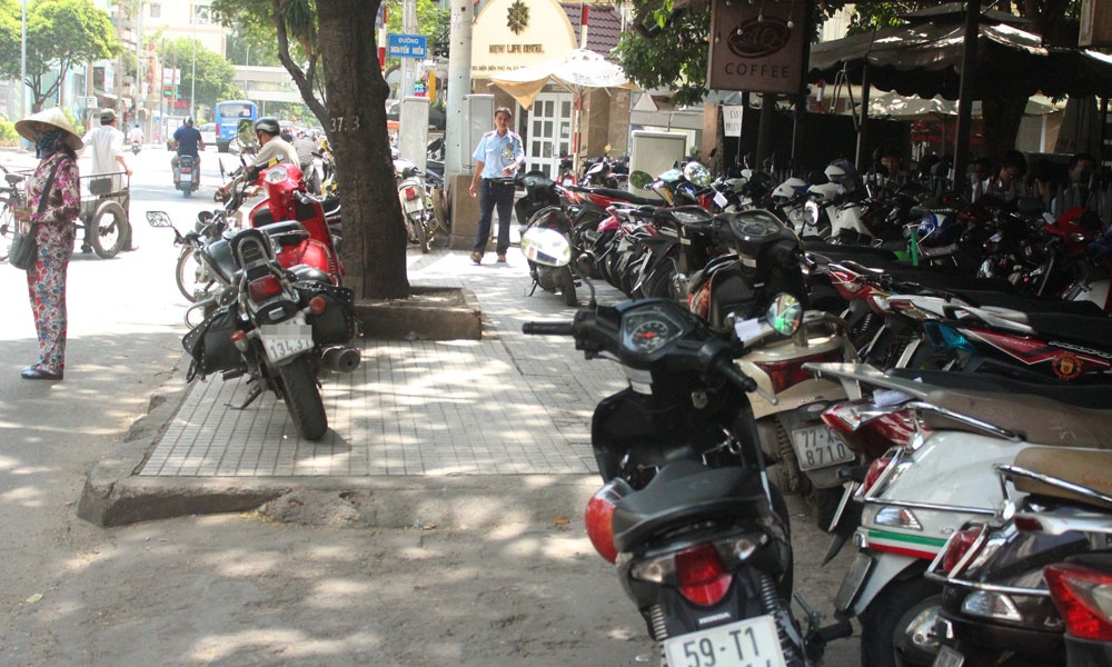 1 m2 de duoc 4 xe, TP.HCM cho thue 80.000 dong thi song sao hinh anh