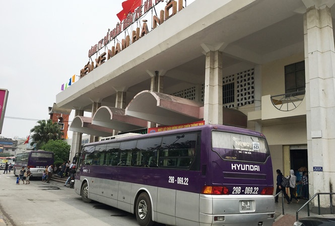 Dung hoat dong ben xe Giap Bat, Gia Lam vao nam 2020 hinh anh