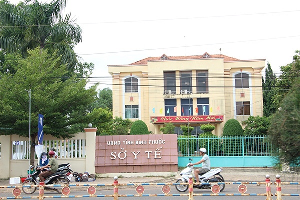 Trom dot nhap co quan, lay di hon 2 ty dong hinh anh