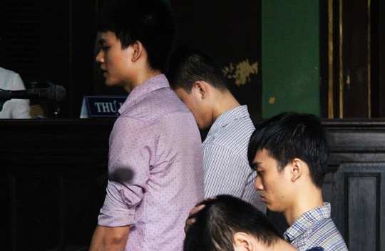 Xin giảm án cho bị cáo ảnh 1 Xin giam an cho bi cao anh 1