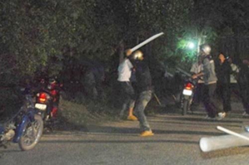 Hon chien kinh hoang sau tieng net po, mot thanh nien bi dam chet hinh anh