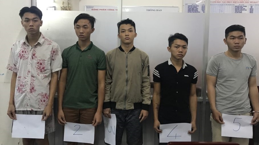 Thu tien bao ke anh 1