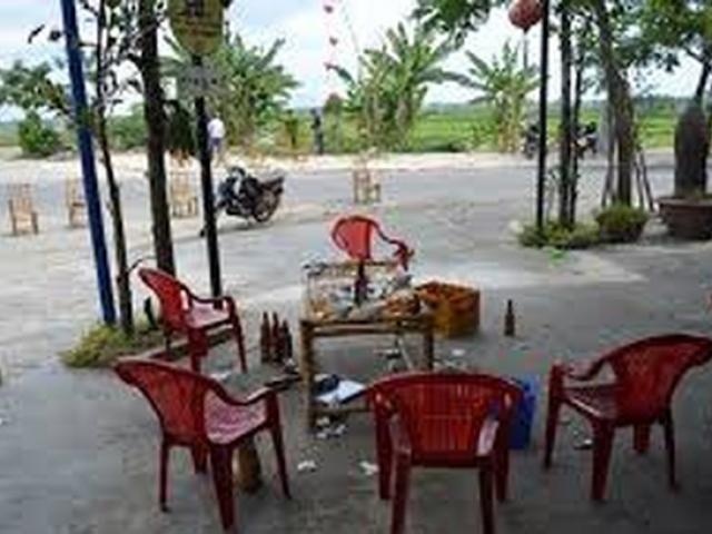 Hung thu 15 tuoi giet chet ban nhau bang 2 nhat dao hinh anh