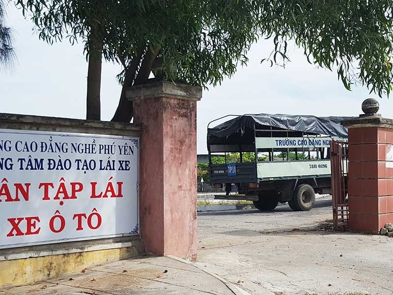 Khong hoc, khong thi van co bang lai oto hinh anh