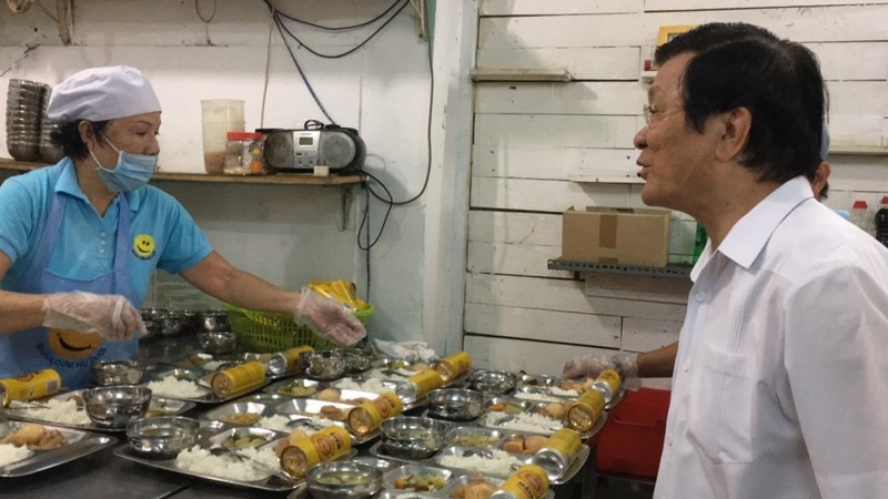 quan com 2.000 dong o Sai Gon anh 2