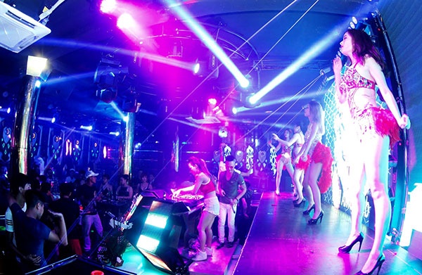 Quán karaoke bay lắc ở Hải Phòng ảnh 1 Quan karaoke bay lac o Hai Phong anh 1